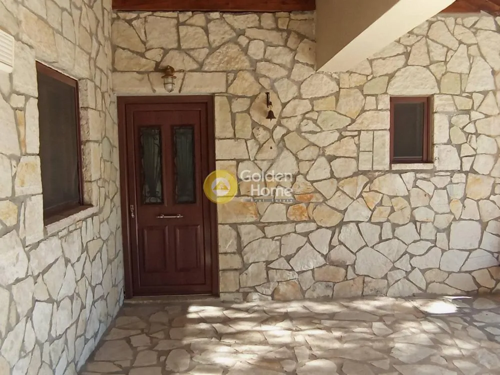 Terrace - Villa with Mountain View in Amfissa