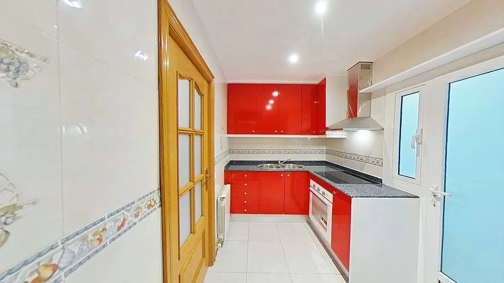 Köök - Apartment with Lift in Can Boada