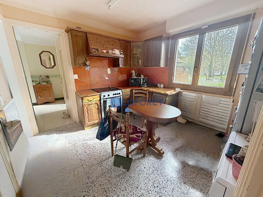 Cuisine - Pavillon avec Jardin et Terrasse à Chauny