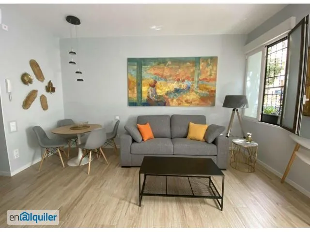 Elutuba - Modern Flat with Air Conditioning in Embajadores