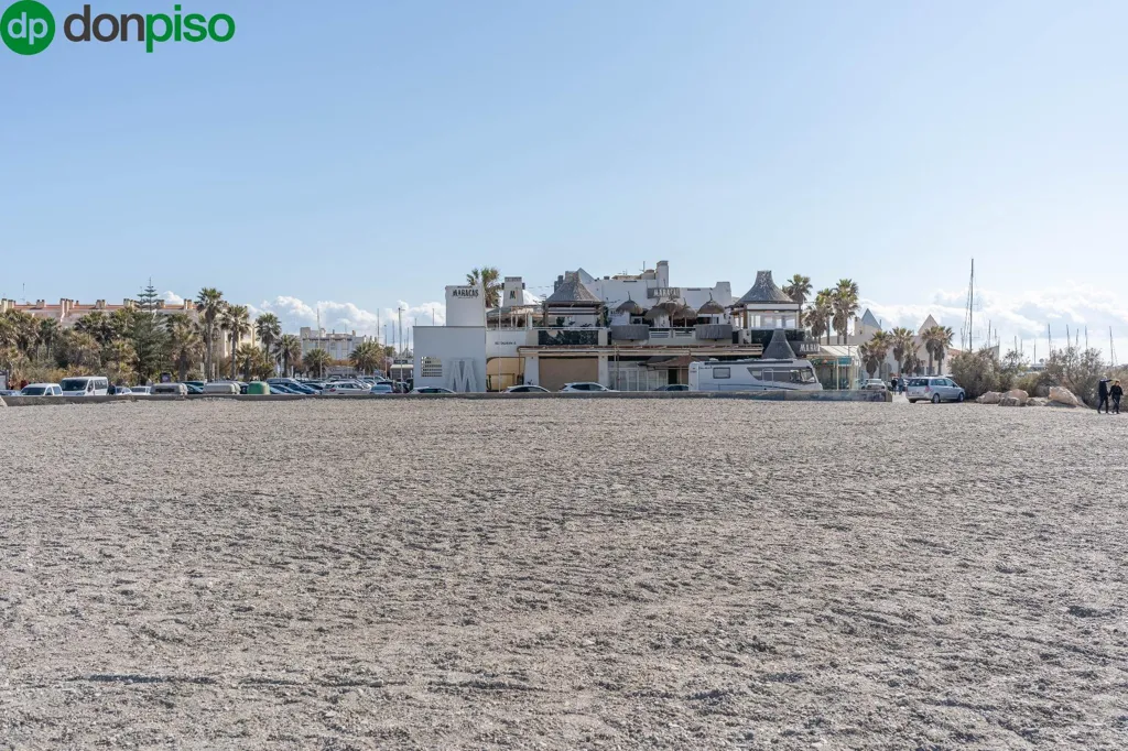 First Floor Apartment with Balcony in Almerimar