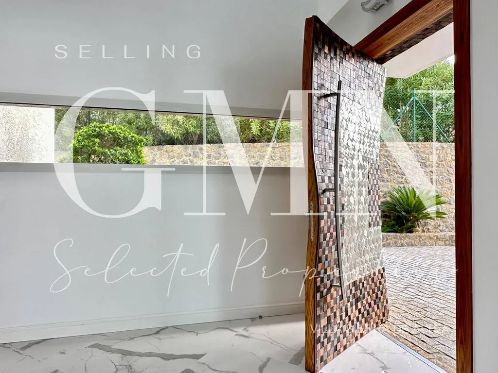 Hallway - Luxury Villa with Sea View in Altea