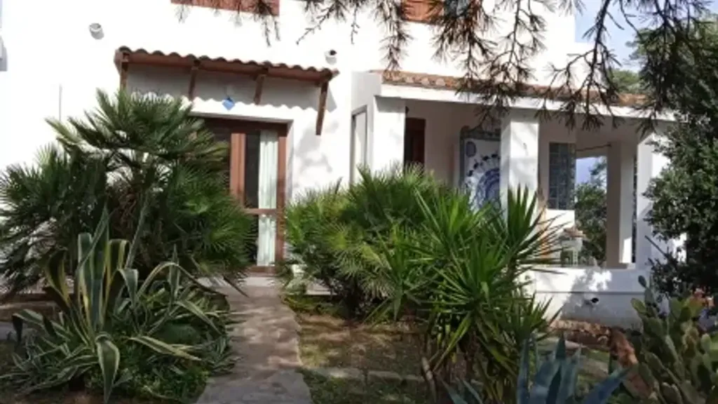 Extérieur - Villa with Garden in Irgoli