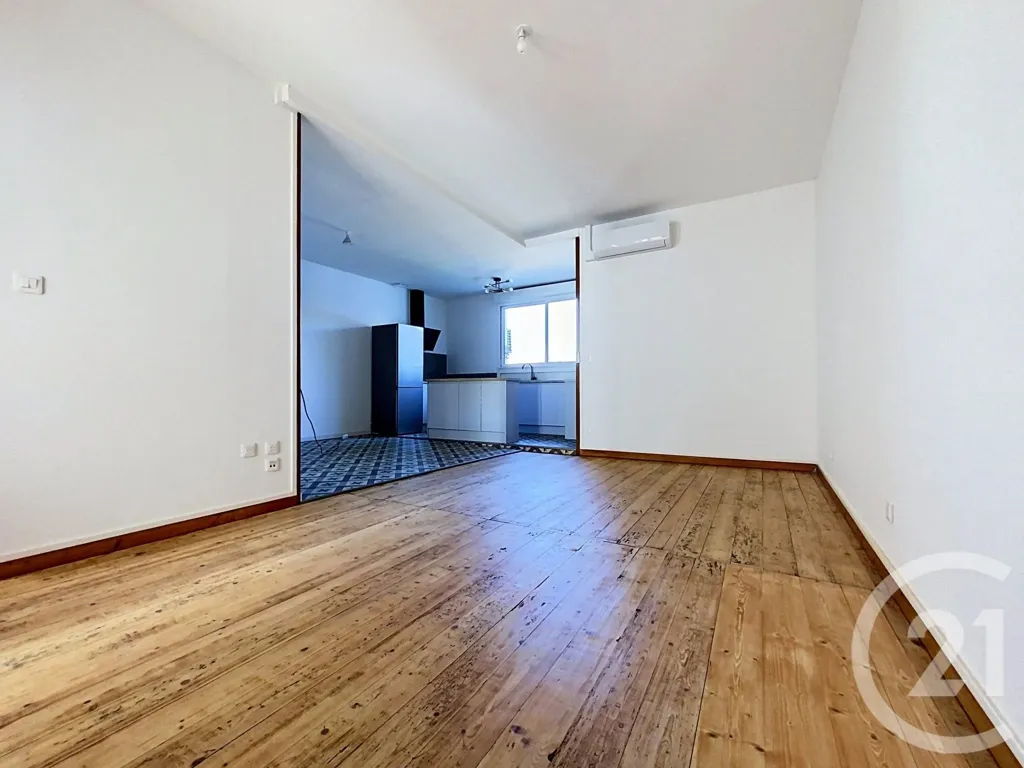 Toad - Fully Renovated 3-Bed Flat in Rochefort Centre