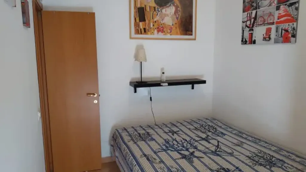 Chambres - Ground Floor Apartment with Garden in Ladispoli