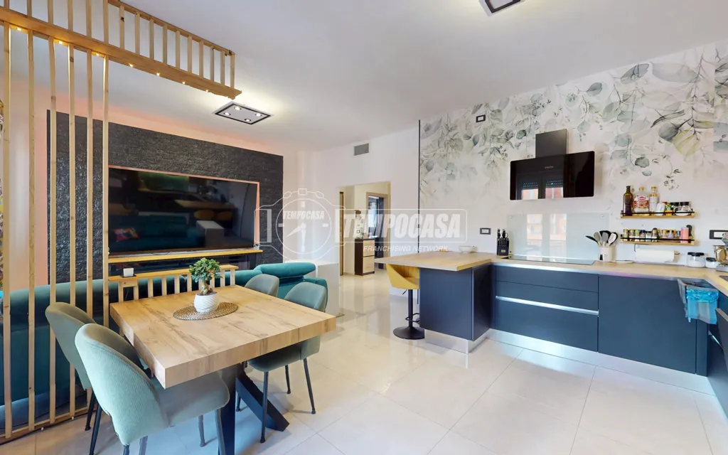 Kitchen - Modernised Apartment with Balcony in Settimo Torinese