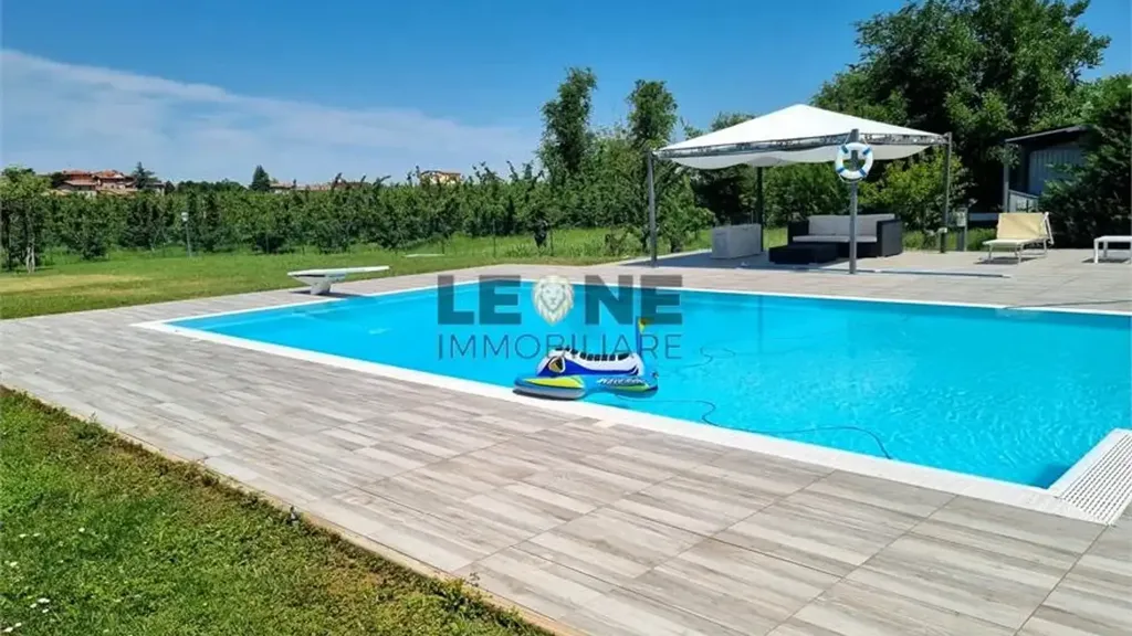 Bassein - Trifamily Villa with Private Park in Vignola