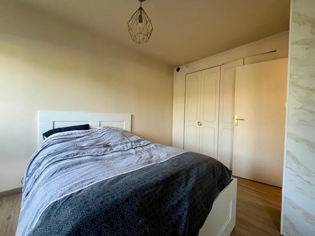 Magamistoad - Original 2-Bed Flat with Balcony in Houilles