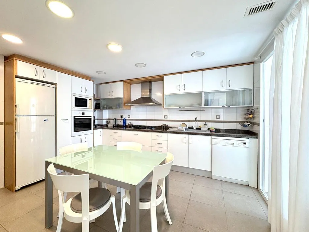 Kitchen - Luxury Penthouse with Pool in Playa de San Juan