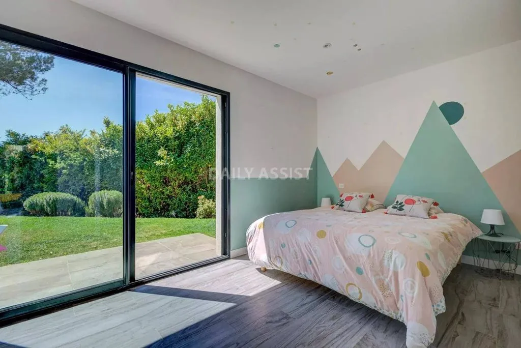 Magamistoad - Luxury Villa with Pool in Saint-Marc-Jaumegarde