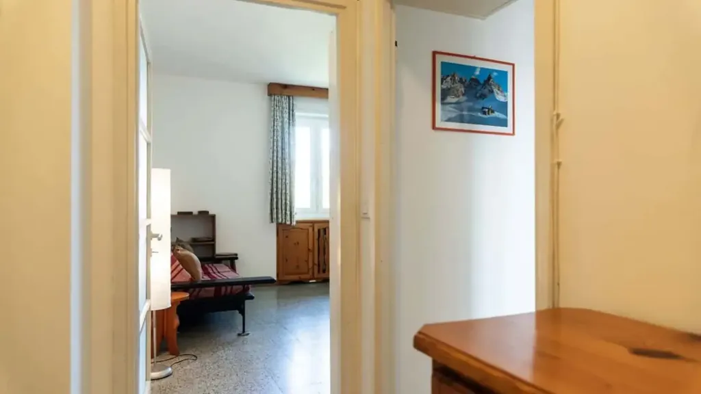 Entrée - Bright Studio with San Siro View in Milan