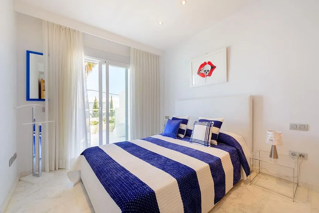 Chambres - Terraced House with Terrace in Talamanca