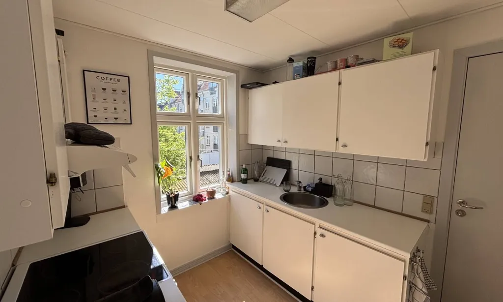 Köök - 2-Bedroom Apartment in Central Aalborg