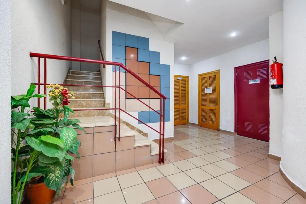 Entrée - Studio with East-Facing Terrace in Torrevieja