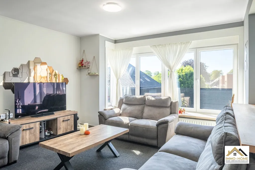 Soggiorno - Bright Apartment with 3 Bedrooms in Sint-Amandsberg