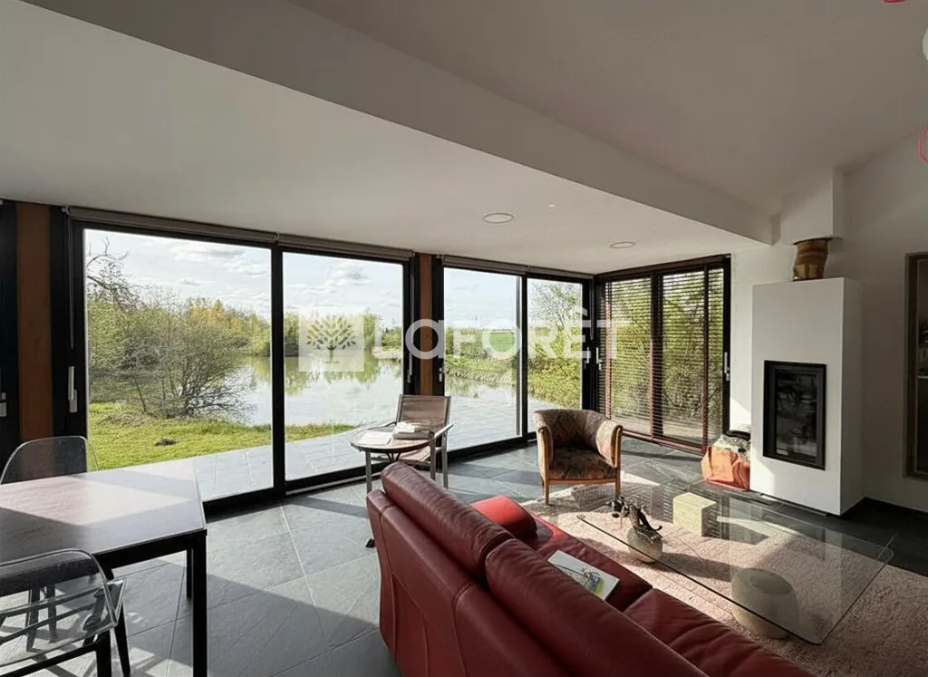 Elutuba - Unique House with Lake View in Merignies