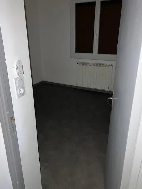 Toad - First Floor Flat with Garage in La Fouillade