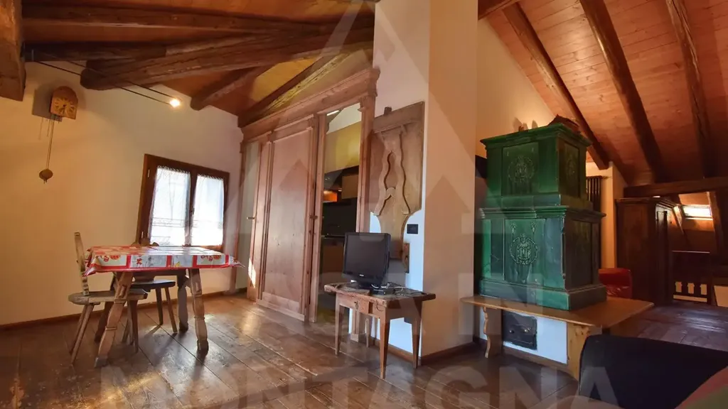 Séjour - Charming Mansard with Lagorai View in Daiano