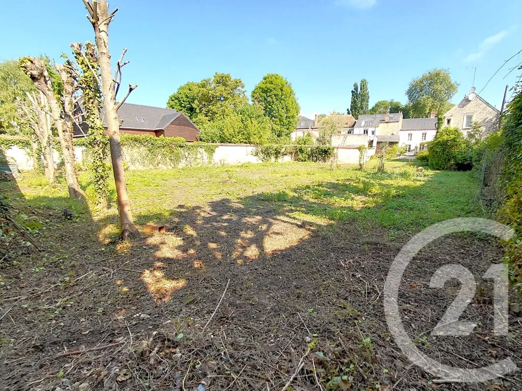 Aed - Buildable Land with 25m Façade in Méréville
