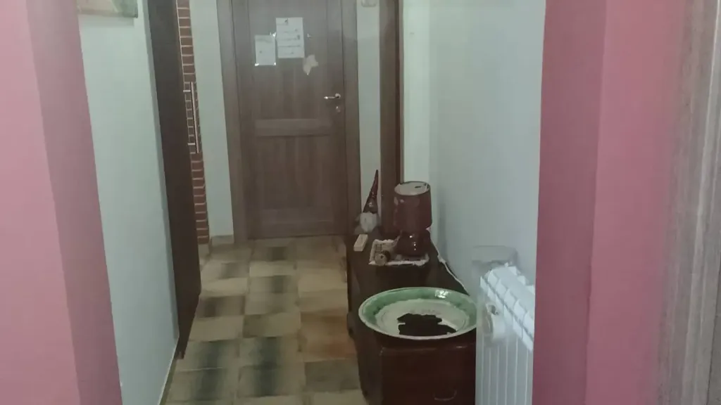 hallway_entrance