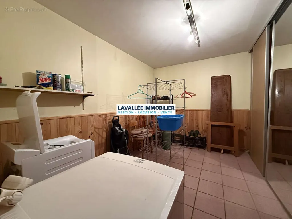 Buanderie - Maison 5 pièces à Noisy-Le-Sec