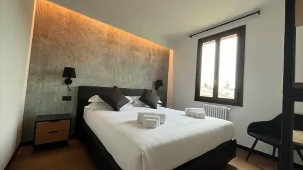 Magamistoad - Restored Apartment with Views in Florence