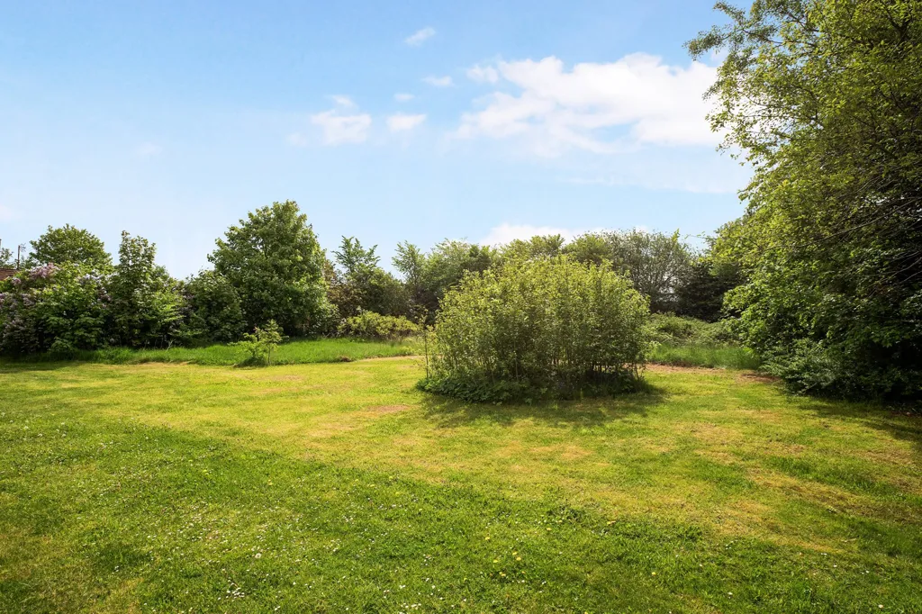 Jardin - Year-Round Plot with 5G Coverage in Gredstedbro