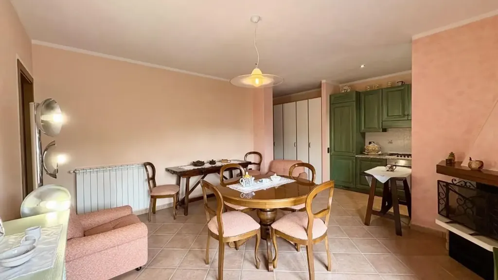 Salle à manger - Bright Bilocale with Terrace in Castelfiorentino