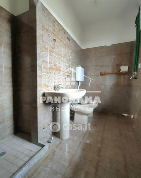 Salles de bain - Bifamiliar House with Private Garden in Coriano