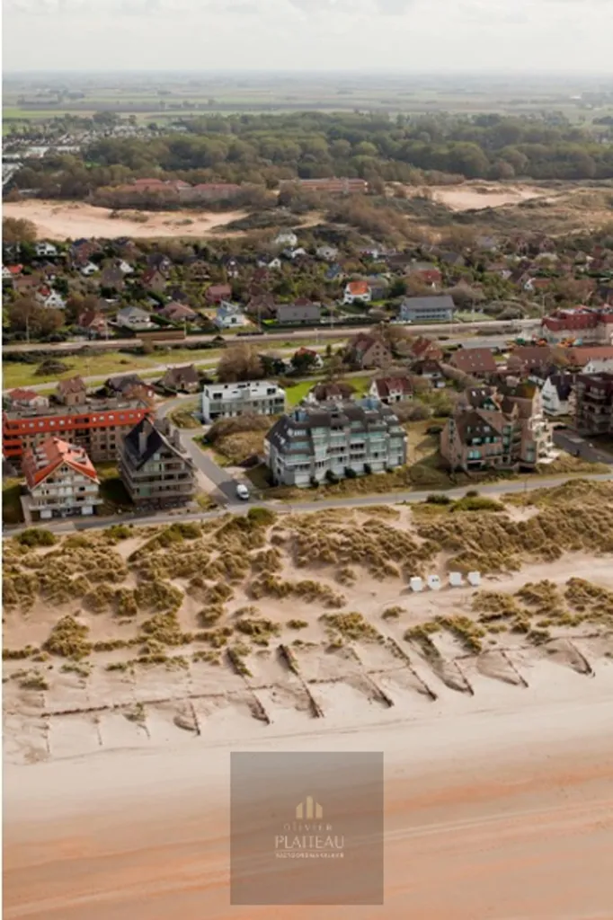Õhuvaade - Walk-Through Flat with Beach View in Oostduinkerke