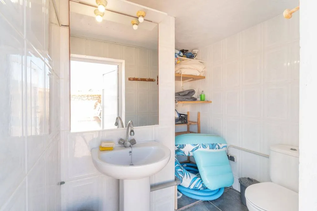 Bathrooms - Luxury Villa with Pool in Torrevieja