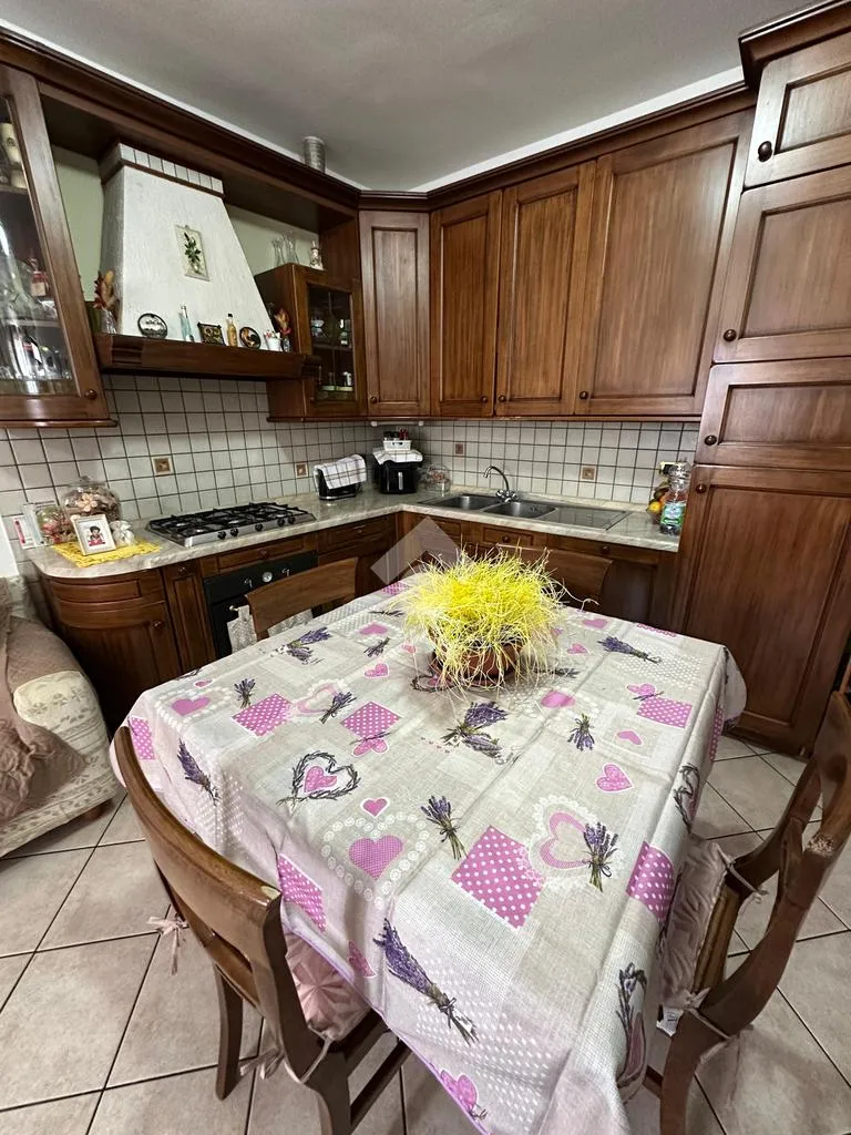 Salle à manger - Renovated Apartment in Spoleto
