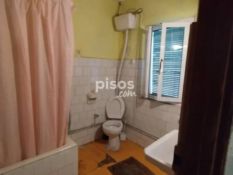 Salles de bain - Maison 3 chambres à ES