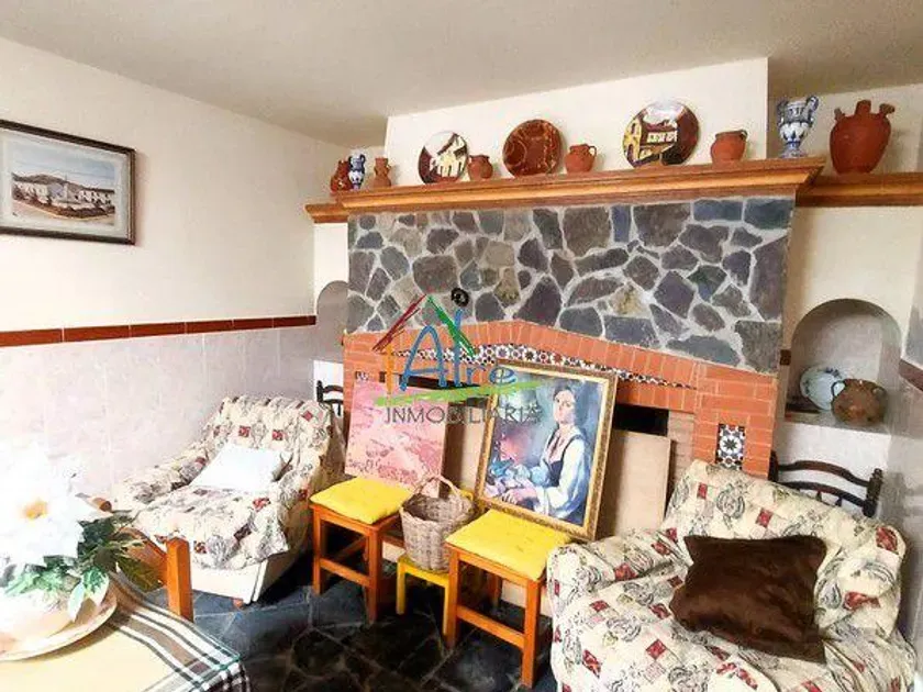 Séjour - Corner Chalet with Two Entrances in Cala, Huelva