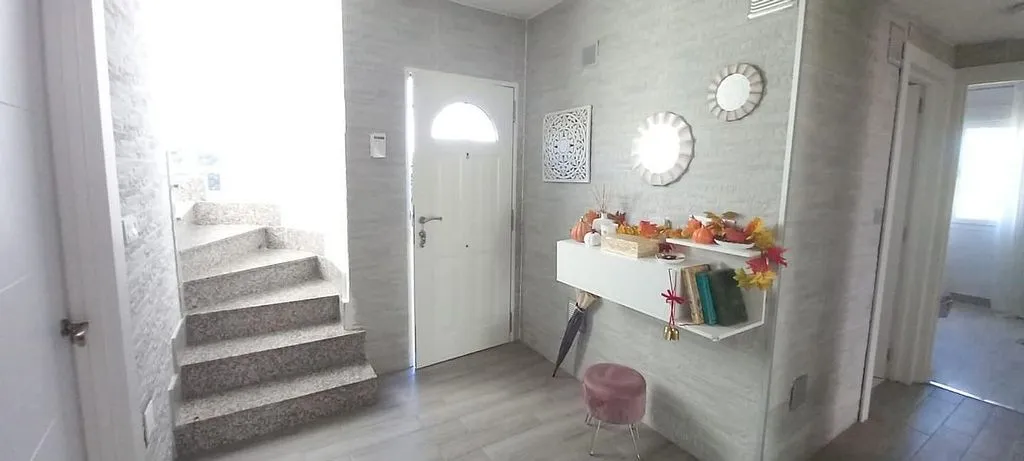 Esik - Villa with Sea Views in Vera Playa