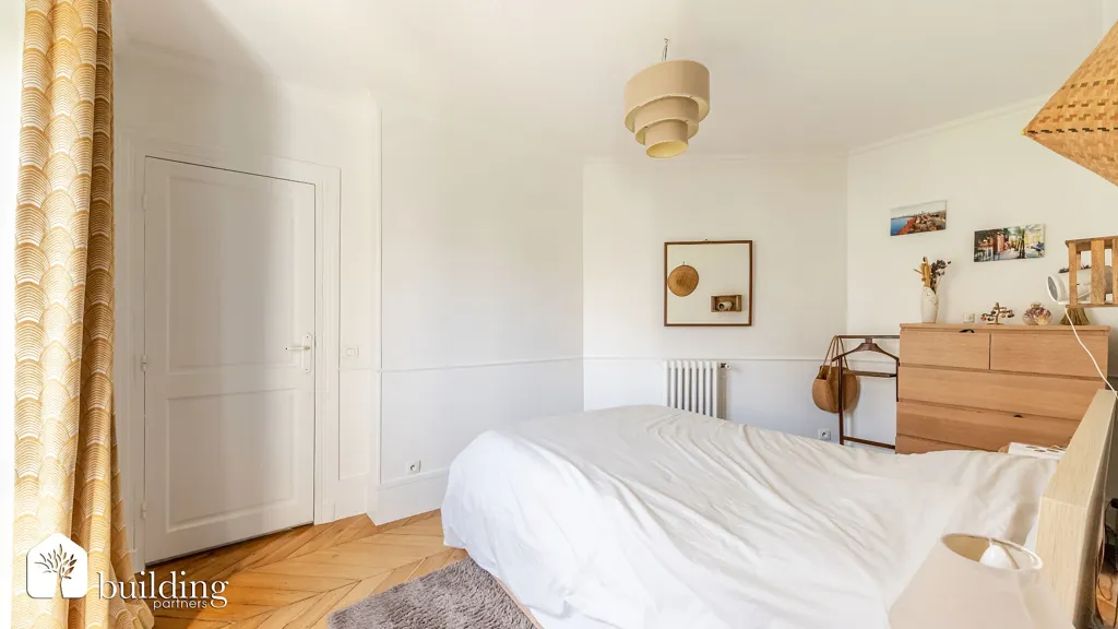 Chambres - Appartement 3 Pièces avec Cave à Levallois-Perret