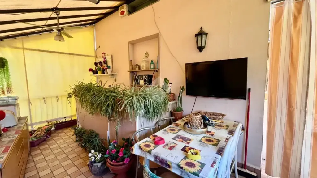 Terrasse - Bifamiliare with Terraces in Adro