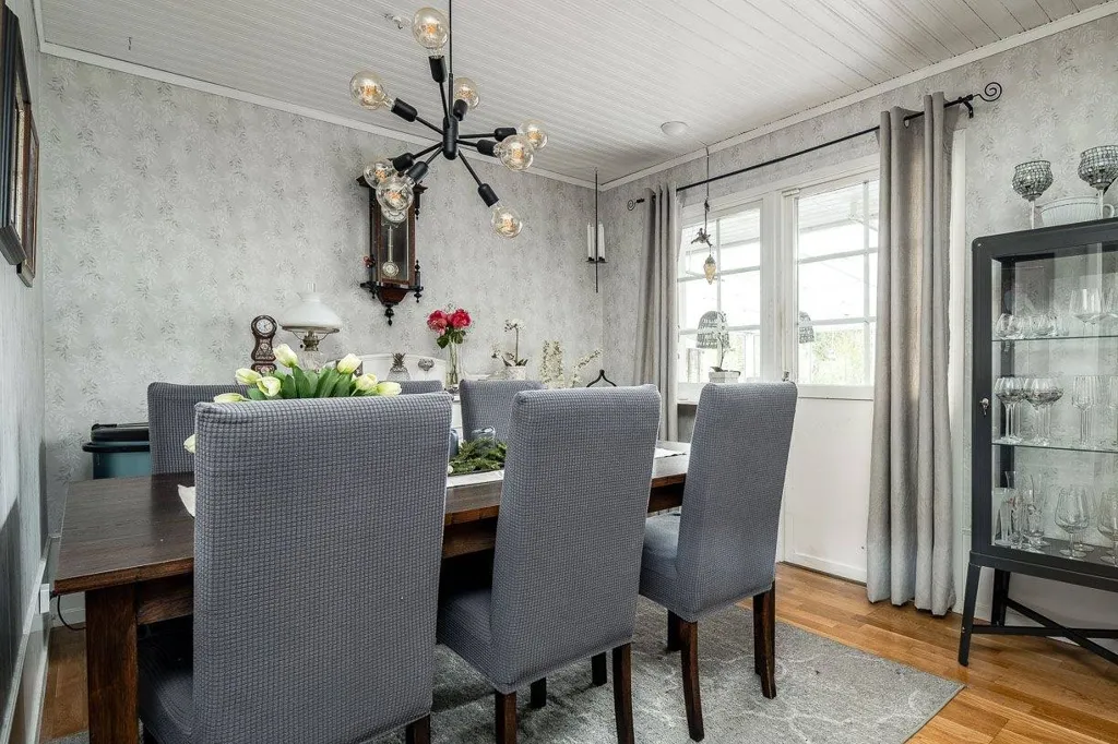 5-toaline maja asukohas Söderhamns kommun