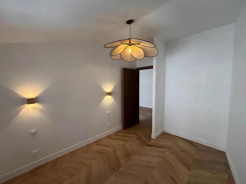 Bedrooms - Renovated Flat with Light in Lyon 2 Bellecour