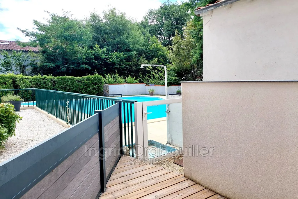 Pool - Apartment with Pool near Royan Beaches