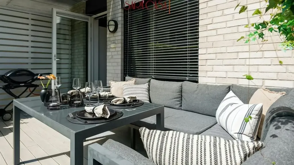 Terrasse - Modern Studio with Private Garden in Faenza