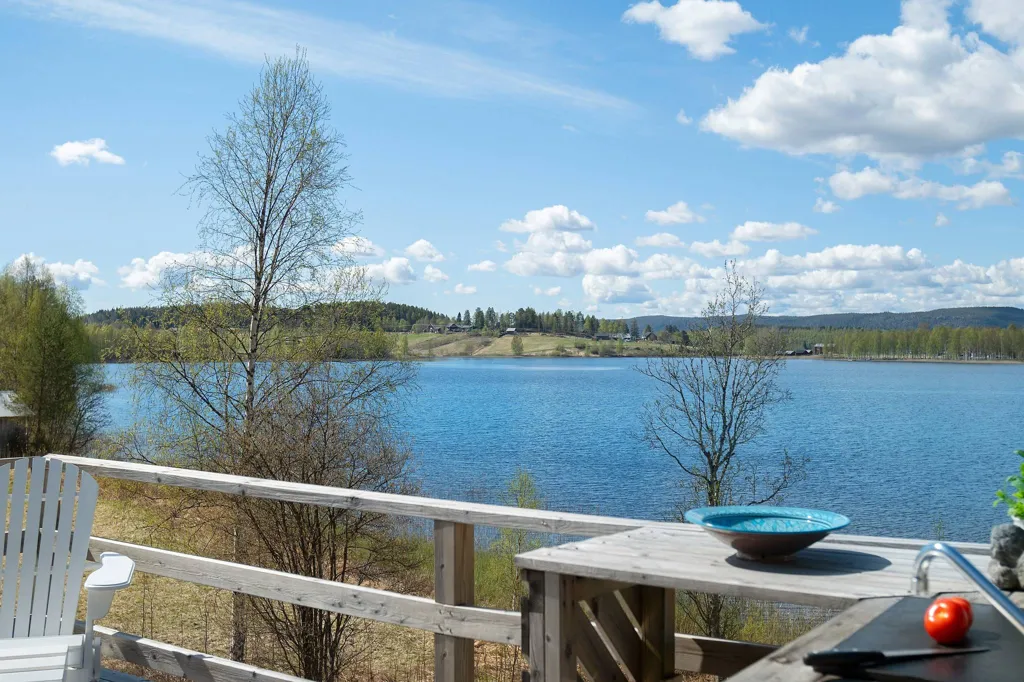 Terrasse - Villa with Water View in Näset