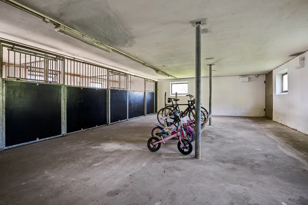 garage