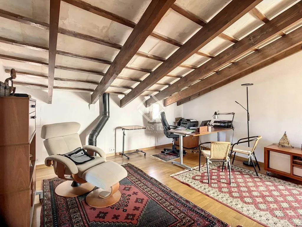 Stanze - Renovated Townhouse with Terraces in Mahón