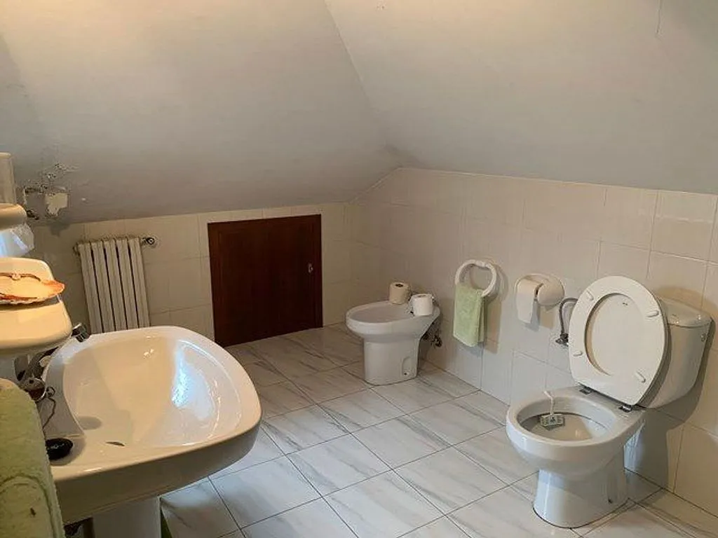 Vannitoad - Pared Chalet with Balcony in Touro