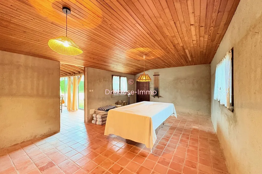 Terrass - Traditional Villa with Pool in Lavalette