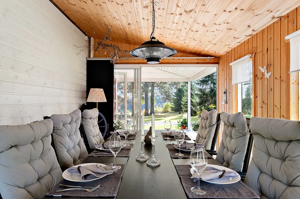 Salle à manger - Charming Villa with Garden in Countryside