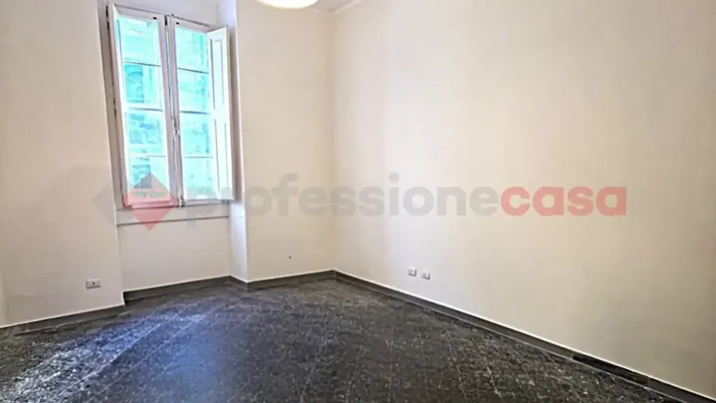 Pièces - Twin-Storey Apartment with Balcony in Bari