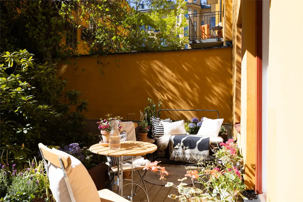Terrace - Charming 2-Bedroom Flat with Garden in Vasastan