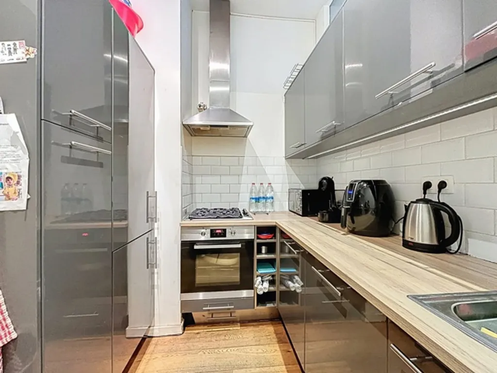 Cucina - 2-Bedroom Apartment with Elevator in Anderlecht